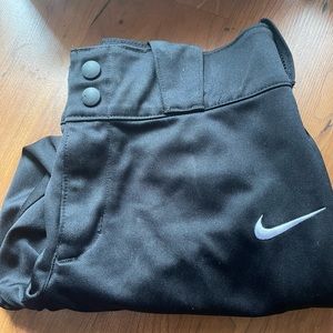 Medium women’s Nike softball pants